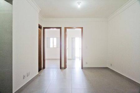 Sala de apartamento à venda com 2 quartos, 40m² em Vila Mangalot, São Paulo