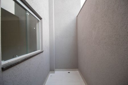 Apartamento à venda com 44m², 2 quartos e 1 vaga Apartamento à venda com 44m², 2 quartos e 1 vagaQuintal