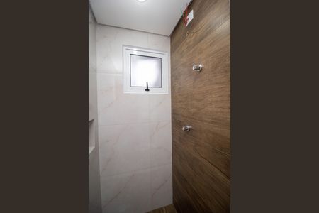 Apartamento à venda com 44m², 2 quartos e 1 vaga Apartamento à venda com 44m², 2 quartos e 1 vagaBanheiro