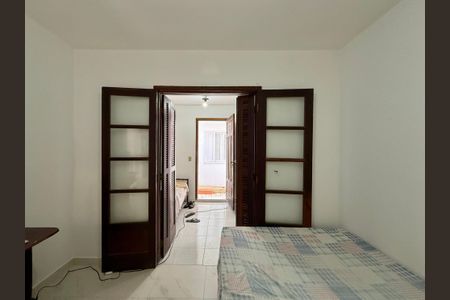 Casa para alugar com 160m², 2 quartos e 2 vagasSuíte 