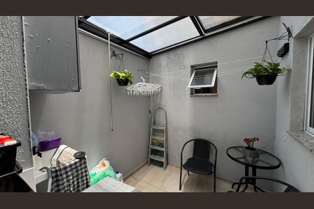 Apartamento para alugar com 42m², 2 quartos e 1 vagaÁrea de Serviço