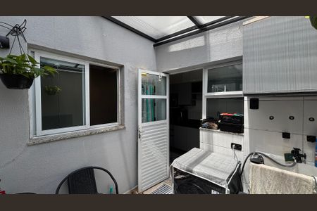 Apartamento para alugar com 42m², 2 quartos e 1 vagaÁrea de Serviço