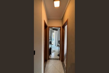 Corredor de apartamento para alugar com 2 quartos, 42m² em Jardim Cristiane, Santo André