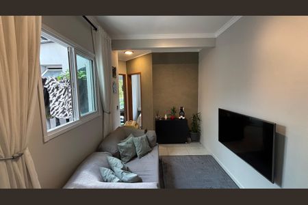 Sala  de apartamento para alugar com 2 quartos, 42m² em Jardim Cristiane, Santo André