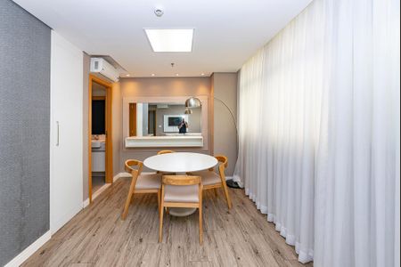 Apartamento à venda com 51m², 1 quarto e 1 vaga Apartamento à venda com 51m², 1 quarto e 1 vagaSala