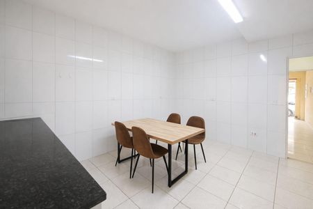 Cozinha de casa à venda com 2 quartos, 85m² em Presidente Altino, Osasco