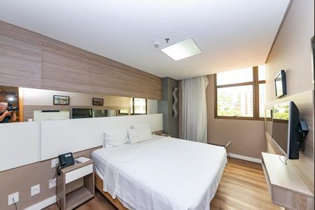 Apartamento à venda com 62m², 1 quarto e 1 vagaSuíte