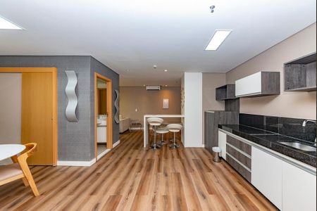 Apartamento à venda com 62m², 1 quarto e 1 vaga Apartamento à venda com 62m², 1 quarto e 1 vagaCozinha