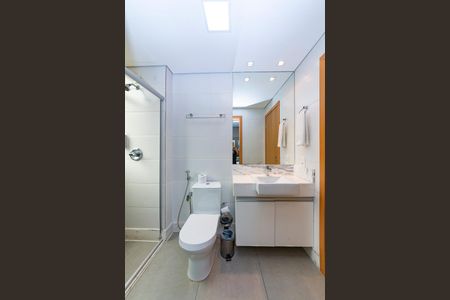 Apartamento à venda com 62m², 1 quarto e 1 vaga Apartamento à venda com 62m², 1 quarto e 1 vagaBanheiro Social