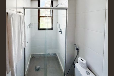 Apartamento à venda com 62m², 1 quarto e 1 vaga Apartamento à venda com 62m², 1 quarto e 1 vagaBanheiro social