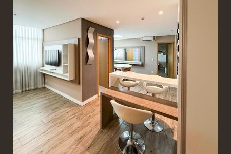 Sala de apartamento à venda com 1 quarto, 62m² em Coracao de Jesus, Belo Horizonte