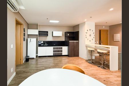 Apartamento à venda com 62m², 1 quarto e 1 vaga Apartamento à venda com 62m², 1 quarto e 1 vagaCozinha