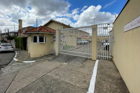 Casa de condomínio para alugar com 133m², 3 quartos e 2 vagas Casa de condomínio para alugar com 133m², 3 quartos e 2 vagasFachada do condomínio
