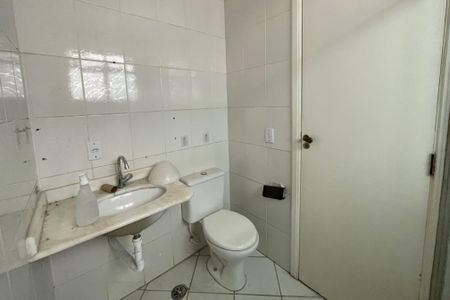 Casa de condomínio para alugar com 133m², 3 quartos e 2 vagas Casa de condomínio para alugar com 133m², 3 quartos e 2 vagasBanheiro