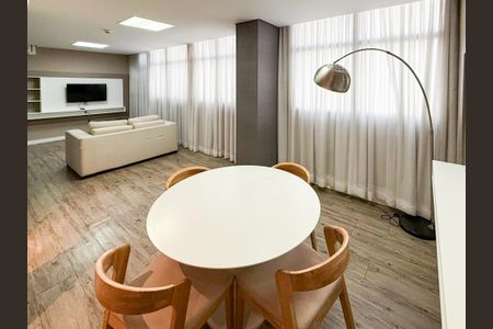 Sala de apartamento à venda com 1 quarto, 62m² em Coracao de Jesus, Belo Horizonte