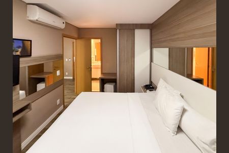 Suíte de apartamento à venda com 1 quarto, 62m² em Coracao de Jesus, Belo Horizonte