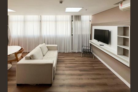 Sala de apartamento à venda com 1 quarto, 51m² em Coracao de Jesus, Belo Horizonte