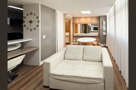 Sala de apartamento à venda com 1 quarto, 51m² em Coracao de Jesus, Belo Horizonte