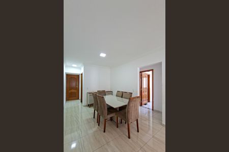 Apartamento para alugar com 102m², 3 quartos e 2 vagas Apartamento para alugar com 102m², 3 quartos e 2 vagasSala