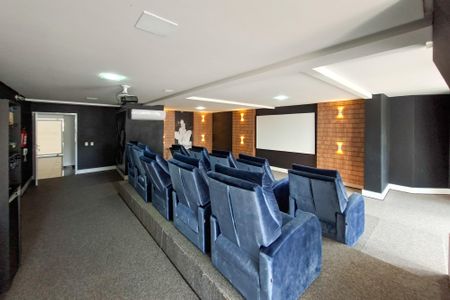 Apartamento para alugar com 102m², 3 quartos e 2 vagas Apartamento para alugar com 102m², 3 quartos e 2 vagasCinema