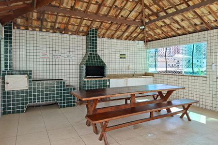 Apartamento para alugar com 102m², 3 quartos e 2 vagas Apartamento para alugar com 102m², 3 quartos e 2 vagasÁrea comum - Churrasqueira