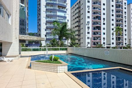 Apartamento para alugar com 102m², 3 quartos e 2 vagas Apartamento para alugar com 102m², 3 quartos e 2 vagasÁrea comum - Piscina