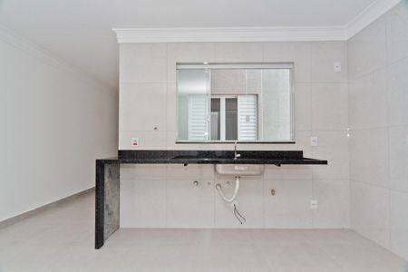  Sala e cozinha de apartamento à venda com 2 quartos, 52m² em Vila Mangalot, São Paulo