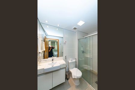 Apartamento à venda com 51m², 1 quarto e 1 vaga Apartamento à venda com 51m², 1 quarto e 1 vagaBanheiro da Suíte