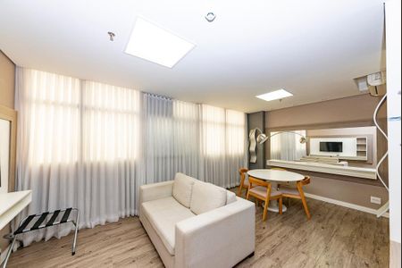 Apartamento à venda com 51m², 1 quarto e 1 vaga Apartamento à venda com 51m², 1 quarto e 1 vagaSala