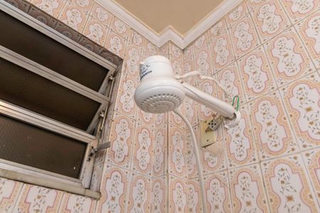 Apartamento para alugar com 69m², 2 quartos e sem vagaBanheiro