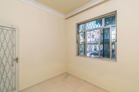 Quarto 1 de apartamento para alugar com 2 quartos, 69m² em Ramos, Rio de Janeiro
