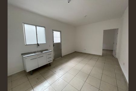 Cozinha de kitnet/studio para alugar com 1 quarto, 38m² em Parque Mirante da Mata, Cotia