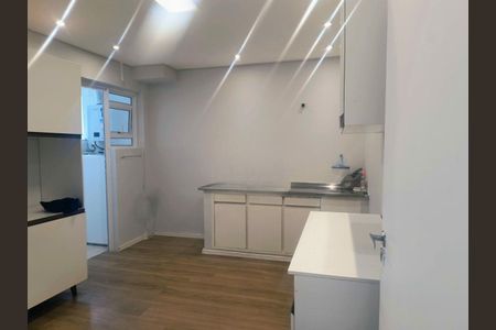 Apartamento para alugar com 3 quartos, 120m² em Pompeia, São Paulo