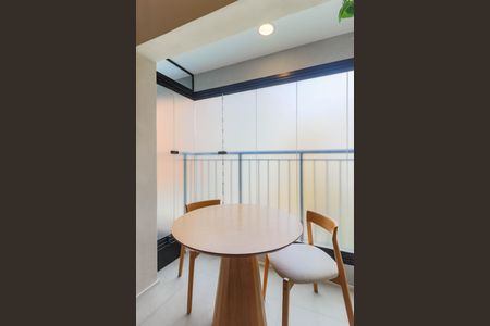 Studio à venda com 24m², 1 quarto e sem vaga Studio à venda com 24m², 1 quarto e sem vagaVaranda