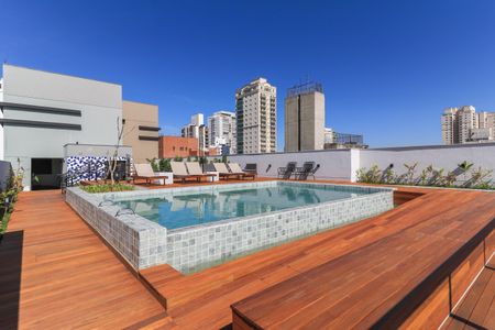 Studio à venda com 24m², 1 quarto e sem vaga Studio à venda com 24m², 1 quarto e sem vagaÁrea comum - Piscina