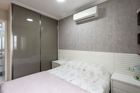Apartamento à venda com 83m², 2 quartos e 2 vagasQuarto 1 - Suite