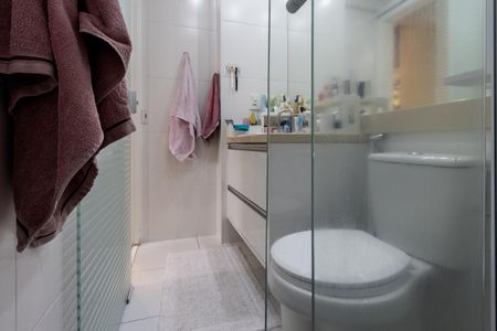 Apartamento à venda com 83m², 2 quartos e 2 vagasQuarto 1 - Banheiro