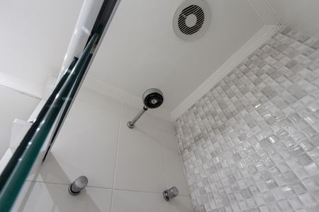 Apartamento à venda com 83m², 2 quartos e 2 vagasQuarto 1 - Banheiro