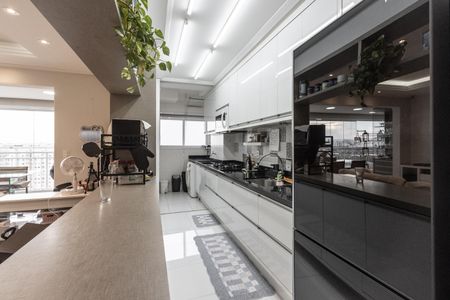 Apartamento à venda com 83m², 2 quartos e 2 vagasCozinha