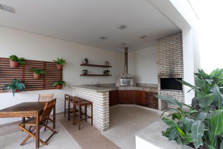 Apartamento à venda com 83m², 2 quartos e 2 vagasChurrasqueira