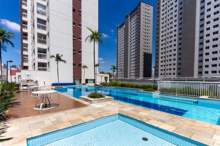 Apartamento à venda com 83m², 2 quartos e 2 vagasPiscina