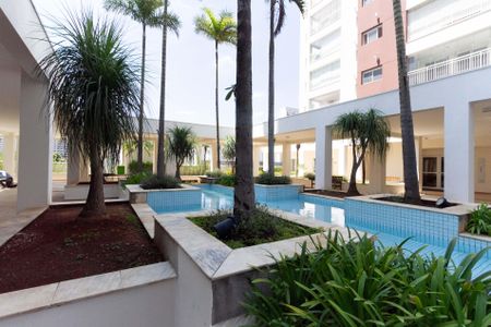 Apartamento à venda com 83m², 2 quartos e 2 vagasPiscina