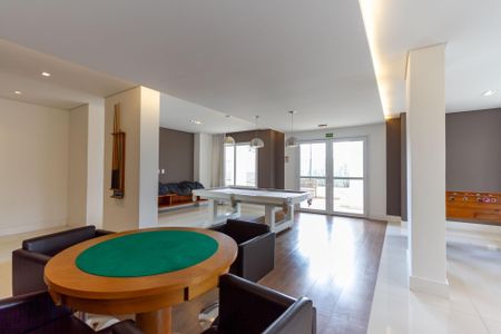 Apartamento à venda com 83m², 2 quartos e 2 vagasSalão de Jogos