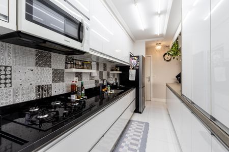 Apartamento à venda com 83m², 2 quartos e 2 vagasCozinha