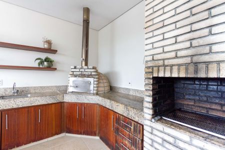 Apartamento à venda com 83m², 2 quartos e 2 vagasChurrasqueira