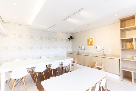 Apartamento à venda com 83m², 2 quartos e 2 vagasAteliê