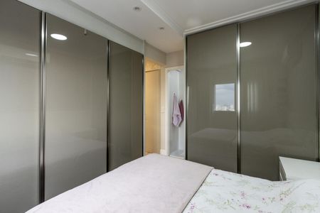 Apartamento à venda com 83m², 2 quartos e 2 vagasQuarto 1 - Suite