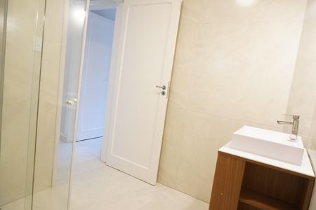Apartamento para alugar com 114m², 2 quartos e sem vagaBanheiro