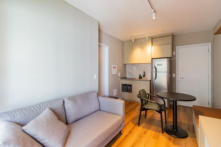 Sala/Cozinha de apartamento à venda com 1 quarto, 26m² em Campo Belo, São Paulo