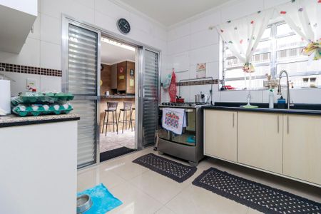 Casa à venda com 150m², 3 quartos e 2 vagasCozinha